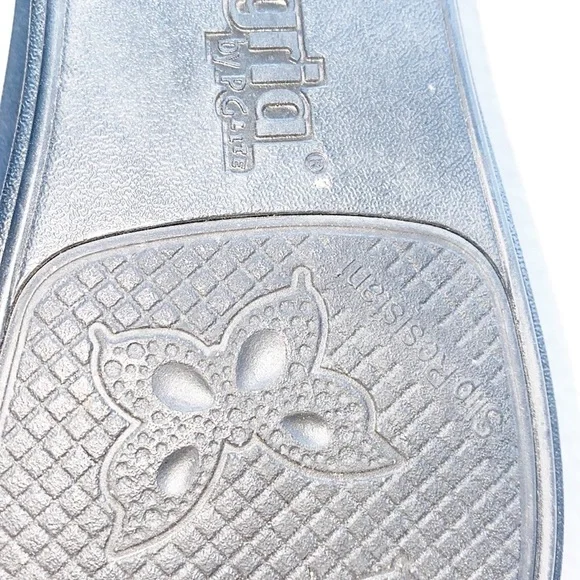 Alegria Kacee Drama Red Black Three Strap Sandals - Picture 12 of 12